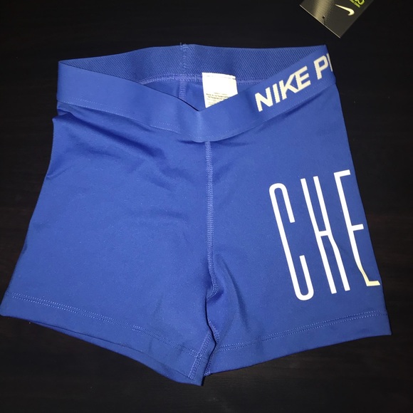 nike pros cheer 